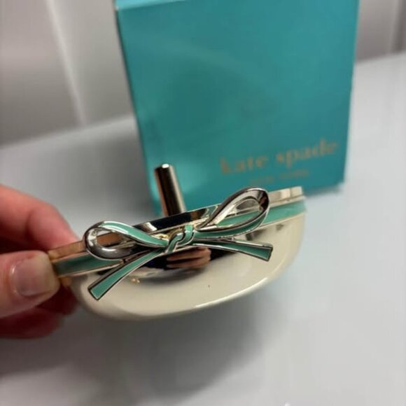 Kate Spade Vienna Lane Ring Holder with Original Box - Picture 2 of 9